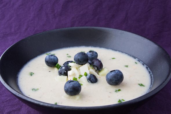 creamy-kohlrabi-and-blueberry-soup-2